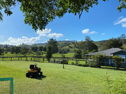 Little Farmhouse Near The Dairy