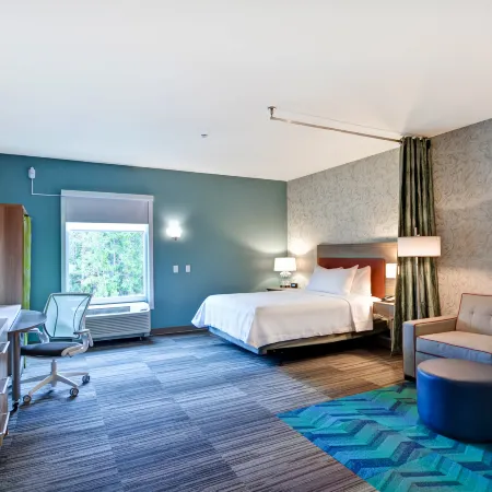 Home2 Suites by Hilton Daytona Beach Speedway Отели рядом с достопримечательностью «Аттракцион Daytona 500 Experience»