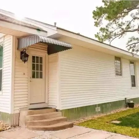 The Cottage on Main