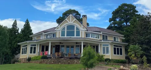 Waterfront Lake Oconee Home - Beautiful Home with Gorgeous Views, Kayaks