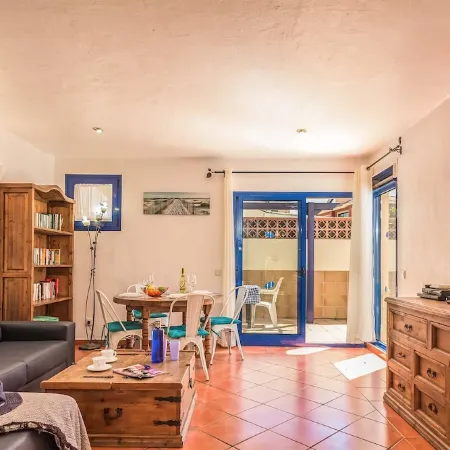 Unique Moroccan  style detached villa with  private pool n a prestigious area!