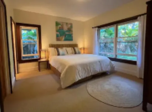 Private Paradise Organic Farm Stay with Ocean View, Nestled in Banana Grove