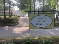 Hart Haven is the perfect place to relax and unwind. Comfortably decorated Hotels in Harrison