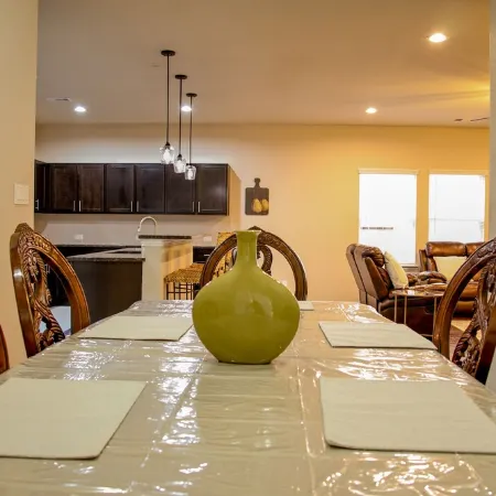 Home In The Heart Of Alvin!