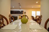 Home In The Heart Of Alvin!