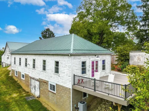 Farm Guesthouse in CVNP near Brandywine Falls
