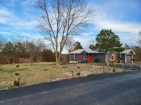The Shack- 3 bedroom finished house