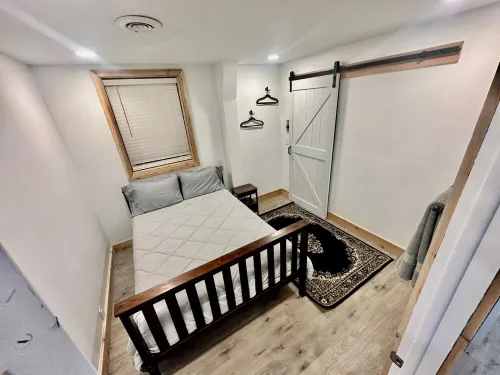 Escape to Waynoka: Your Ultimate 4-Bedroom Retreat Near Little Sahara State Park
