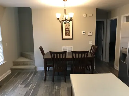 House near Lee University