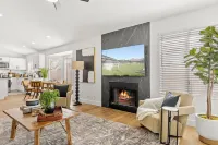 The Sunseeker near downtown Gilbert w/optional heated pool