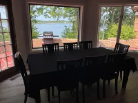 The Castle on Lake Montanis - Indoor Pool & Arcade House