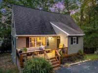 Massanutten Mountaintop, Family Fun Awaits! Hot Tub, Arcade Games, Near Slopes
