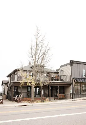 Wurthmann House Unit #1Your Home Away From Home Erb's Coleman Museum 주변 호텔