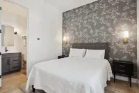 Fantastic Downtown Golden Location! Close to everything! Completely remodeled!