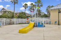 Cinnamon Beach House 6BR-6Ba PrivatePool Hot Tub Steps to the Beach Sleeps 18