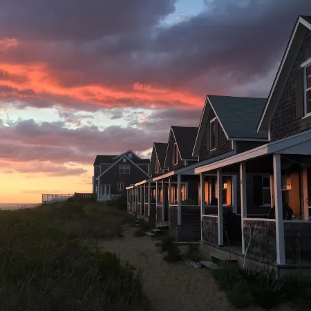 Cottage #8 - Spectacular views of Cape Cod Bay on a private association beach!