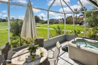 Burnt Store Isles Golf Home, W/Hot Tub/King Bed/Fast WIFI/Unbeatable Location