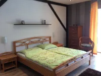 Vacation apartment directly on the lake with private access.