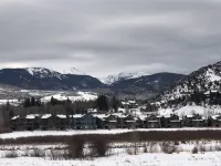 Beautiful, Spacious Riverside Condo with River & Mountain Views