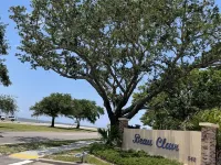 Beautiful beach/sunset view 2BR/2.5 bath Condo off the Mississippi Gulf Coast! 長灘住宿飯店