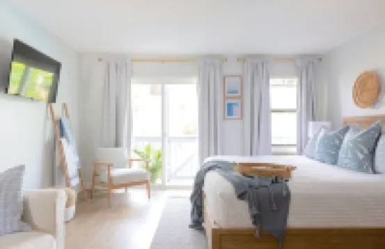 The Blue Palm at Inlet Beach • Steps to Beach & Pool • King Bed • 30A Florida
