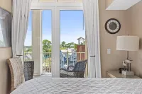 Heart of Village of Baytowne Wharf with views of Marina, Fireworks and Concerts!