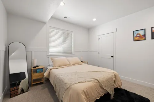 Clean, New, Cozy Home Near Lake, Top Golf, UVU, BYU