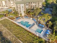 VILLAMARE 3220 - BEAUTIFUL NEW MODERN Re-Model views of Courtyard, POOL & OCEAN!