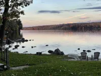 Cozy Lakeside Cabin
