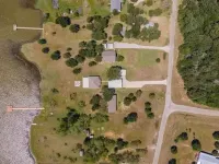 Luxurious, fishing, riding boat and fun at Richland Chambers at Lake front home