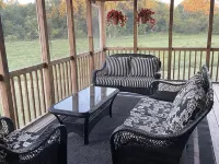 Third Day Farm Country Getaway Stay <br>Enjoy the country life Hotels in Marshall County