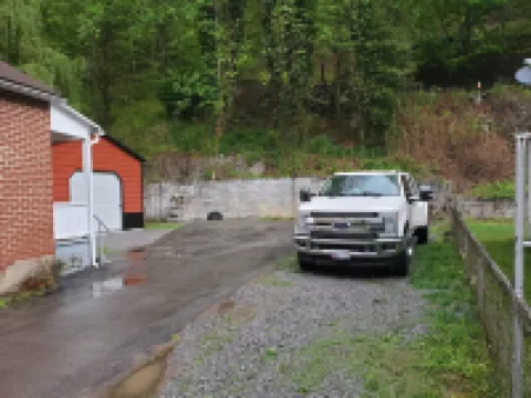 Black Diamond ATV Lodge - Welch WV. Hotels in Welch