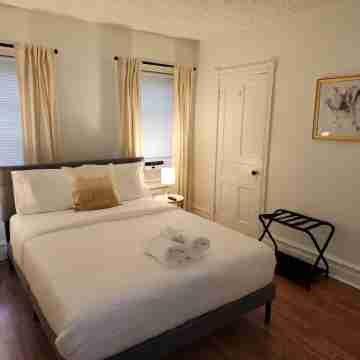 Family-Friendly Townhome Bliss:10min to Lehigh Valley Festivals & Events Rooms