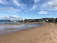 Bayview Cottage Portmahomack - Lovely Highland Cottage, Wonderful Coastal Views Hotels in Tain