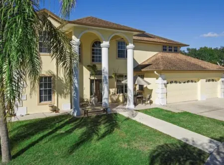 An Oasis of 4 bedrooms 4 baths with private pool