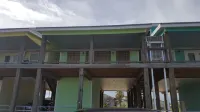 Water view condo in Port O' Connor that sleeps up to 6