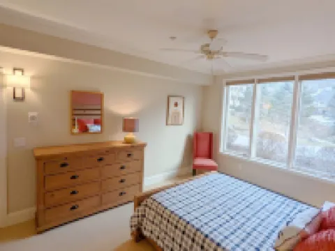 Spacious White Mountain Waterville VALLEY CONDO - Perfect for Families! Hotels in Waterville Valley