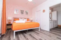 Spacious, modern 2-bed/2-bath condo in marvelous Rehoboth Beach!