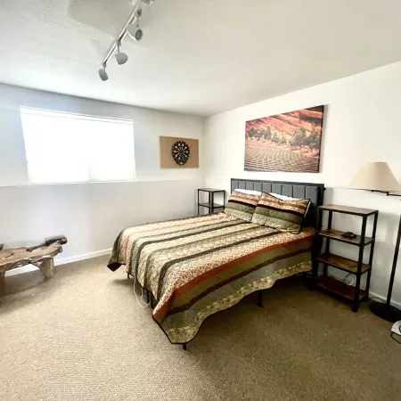 Three-story townhome tucked back in the woods near Winter Park