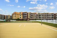 Sunrise Escape- w/linens- Oceanfront