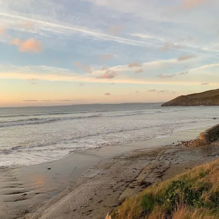 Neo-Breton house 200 m from the historic heart of LOCRONAN Отели в г. Финистер