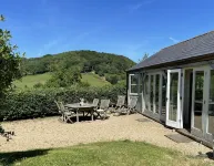 A one bedroom self catering property in an idyllic valley setting.