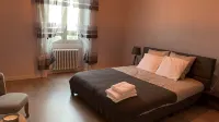 Appartement T4 - 80m2 - Meublé - Centre Ville - Proche Thermes