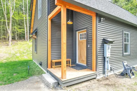 Experience Luxury & Adventure: New 2BR/Loft Near Burke Ski Mtn & Kingdom Trails!