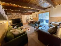 The Bubbly Bear - Attitash, N Conway, Relaxed Luxe