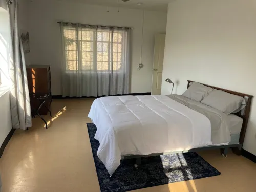 Downtown historic industrial loft, dog-friendly, sleeps 15+