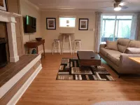 Modern Mountain Escape - Private Fireplace & Views