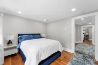 Charming 3-Bedroom Home in historic Harpers Ferry: Pet Friendly!