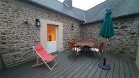 Pretty village house in the town center Hotels in Pordic