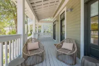 Stunningly Renovated Home in WaterColor with Pool/Access to All WC Amenities!